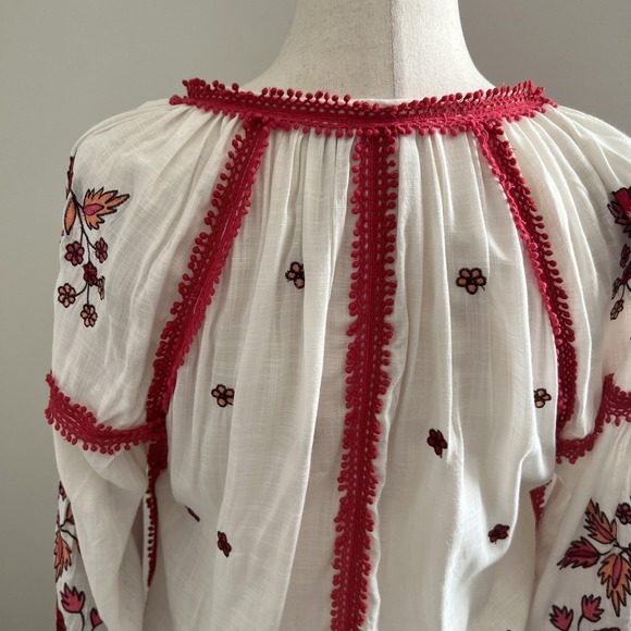 Ranna Gill Dress Womens XS White Red Embroidered Floral Boho Tassel Trim - Picture 6 of 13